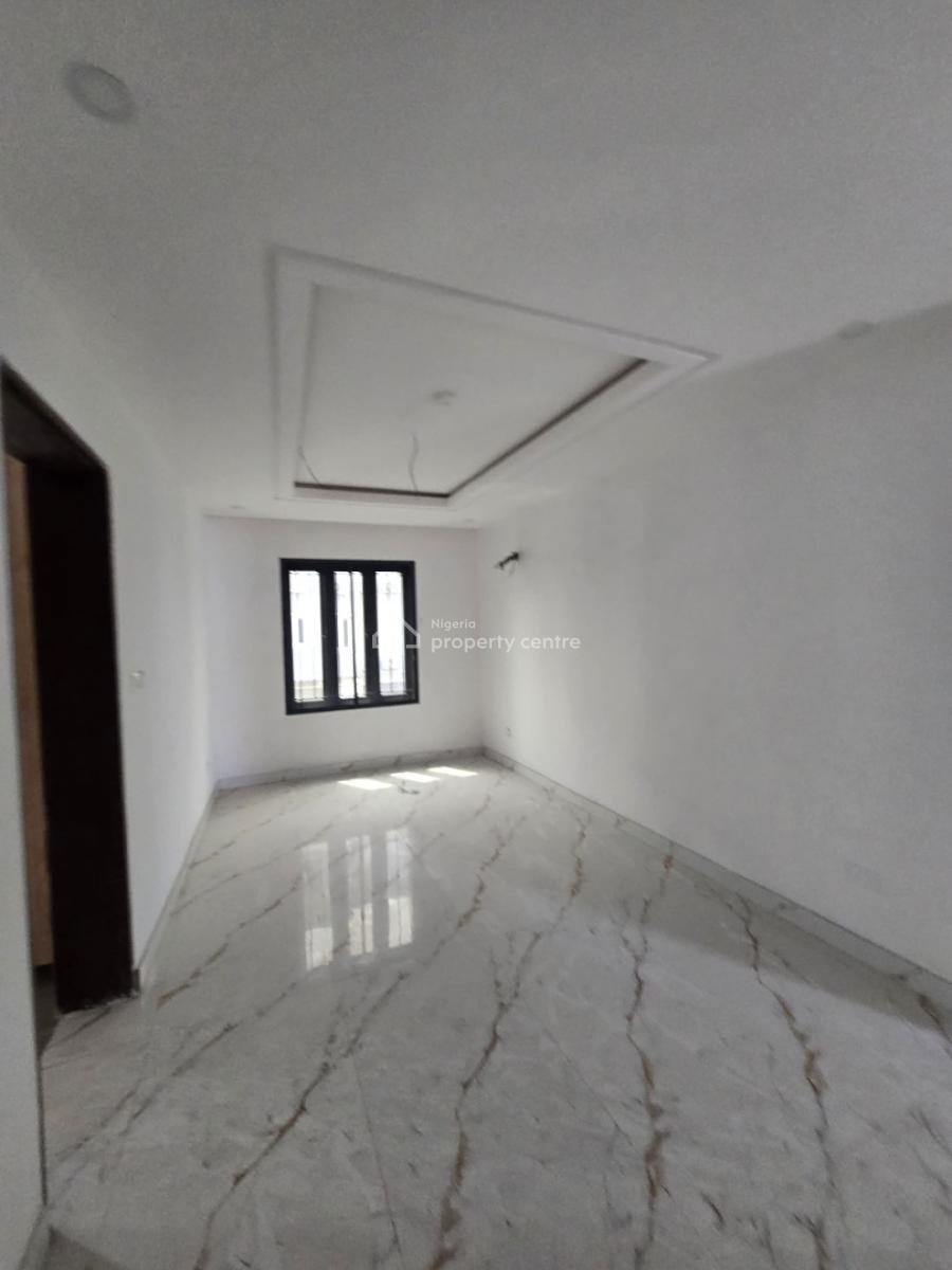 Well Finished 8 Units of 3 Bedroom Flat with a Room Bq, Lekki Phase 1, Lekki, Lagos, Flat / Apartment for Rent