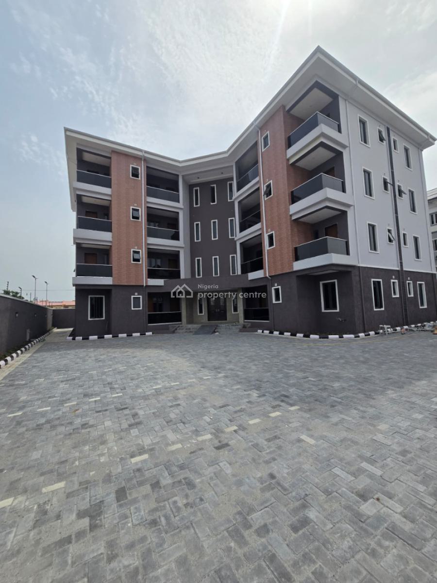Well Finished 8 Units of 3 Bedroom Flat with a Room Bq, Lekki Phase 1, Lekki, Lagos, Flat / Apartment for Rent