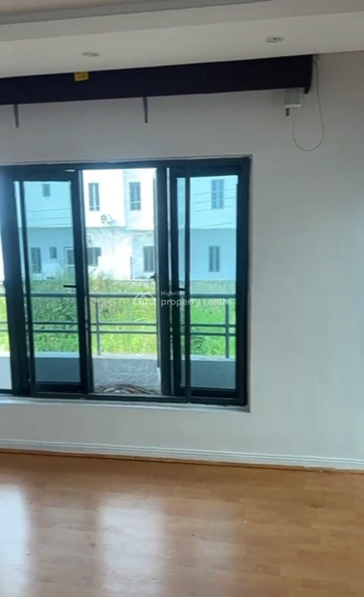 Modern and Exotic 2 Bedroom Apartment { Video}, After Round About Orchid Road, Lekki, Lagos, Flat / Apartment for Rent