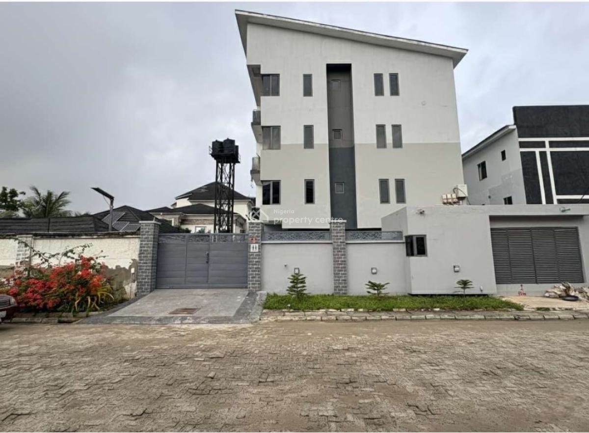 Luxury 4bedroom Apartment, Lekki Phase 1, Lekki, Lagos, Flat / Apartment for Sale