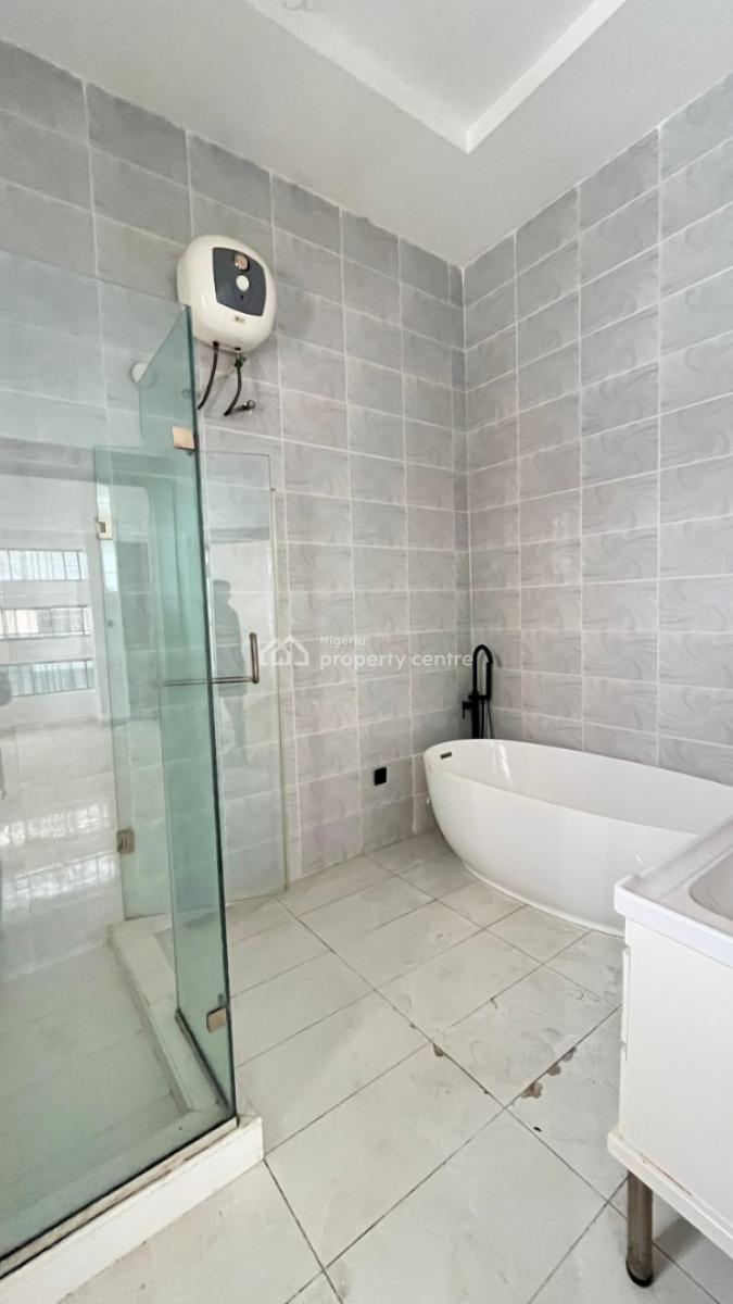 Luxuriously Built 5 Bedroom Duplex with Bq, Luxurious Family Home in a Gated Estate, Chevron, Lekki, Lagos, Detached Duplex for Sale