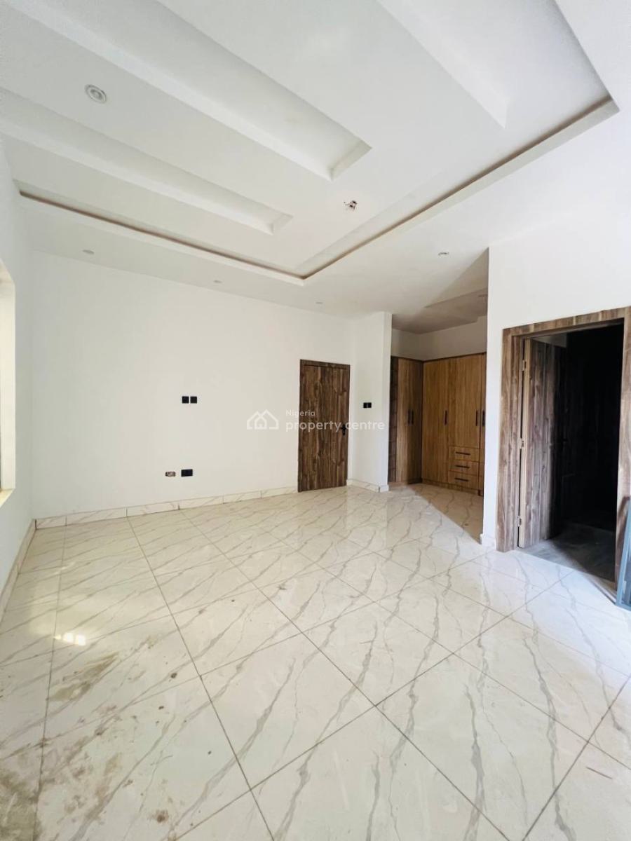 4bedroom Semi- Detached Duplex +bq, Ologolo, Lekki, Lagos, Semi-detached Duplex for Sale