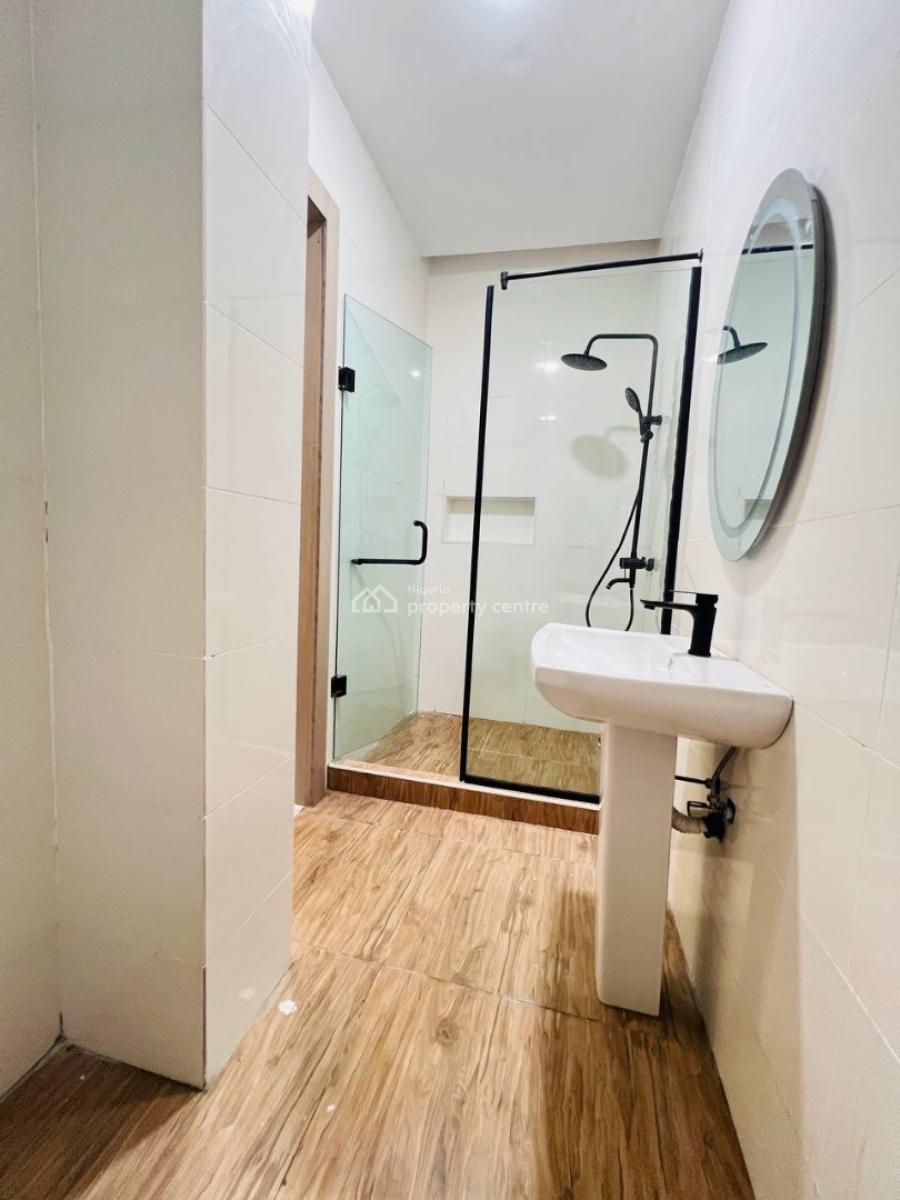 Fully Furnished 1, 2& 3bedroom Apartment Inside Lekki Phase 1, Fully Luxury Funished Apartments Inside an Estate in Lekki Phase 1., Lekki Phase 1, Lekki, Lagos, Block of Flats for Sale