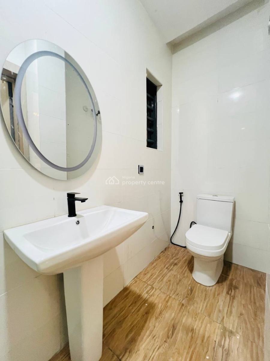 Fully Furnished 1, 2& 3bedroom Apartment Inside Lekki Phase 1, Fully Luxury Funished Apartments Inside an Estate in Lekki Phase 1., Lekki Phase 1, Lekki, Lagos, Block of Flats for Sale