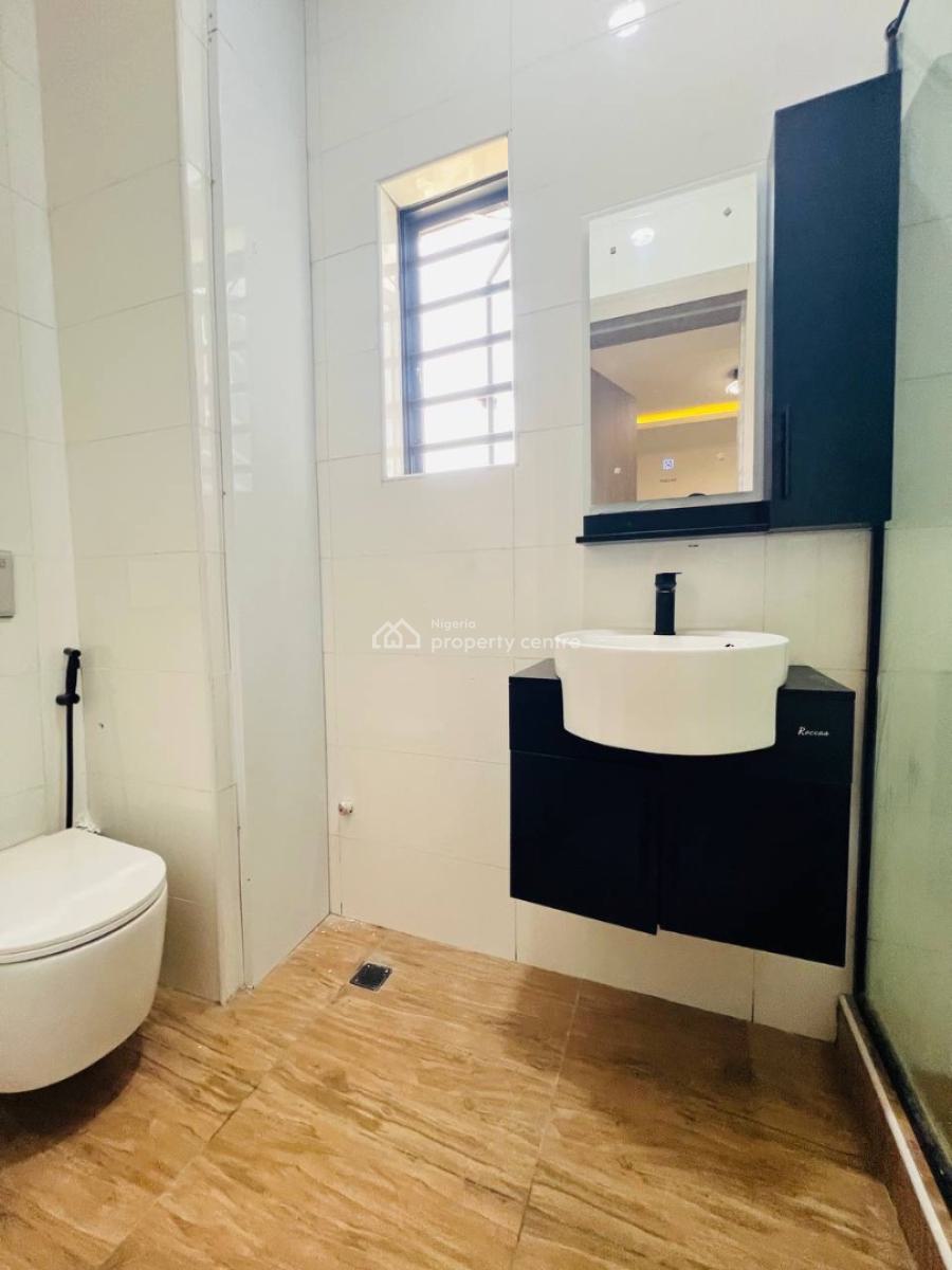 Fully Furnished 1, 2& 3bedroom Apartment Inside Lekki Phase 1, Fully Luxury Funished Apartments Inside an Estate in Lekki Phase 1., Lekki Phase 1, Lekki, Lagos, Block of Flats for Sale