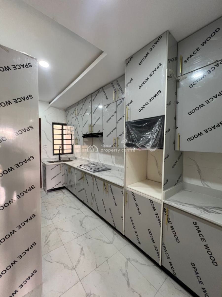 3 Bedroom Apartments, Ologolo Lekki Lagos, Ologolo, Lekki, Lagos, Flat / Apartment for Rent