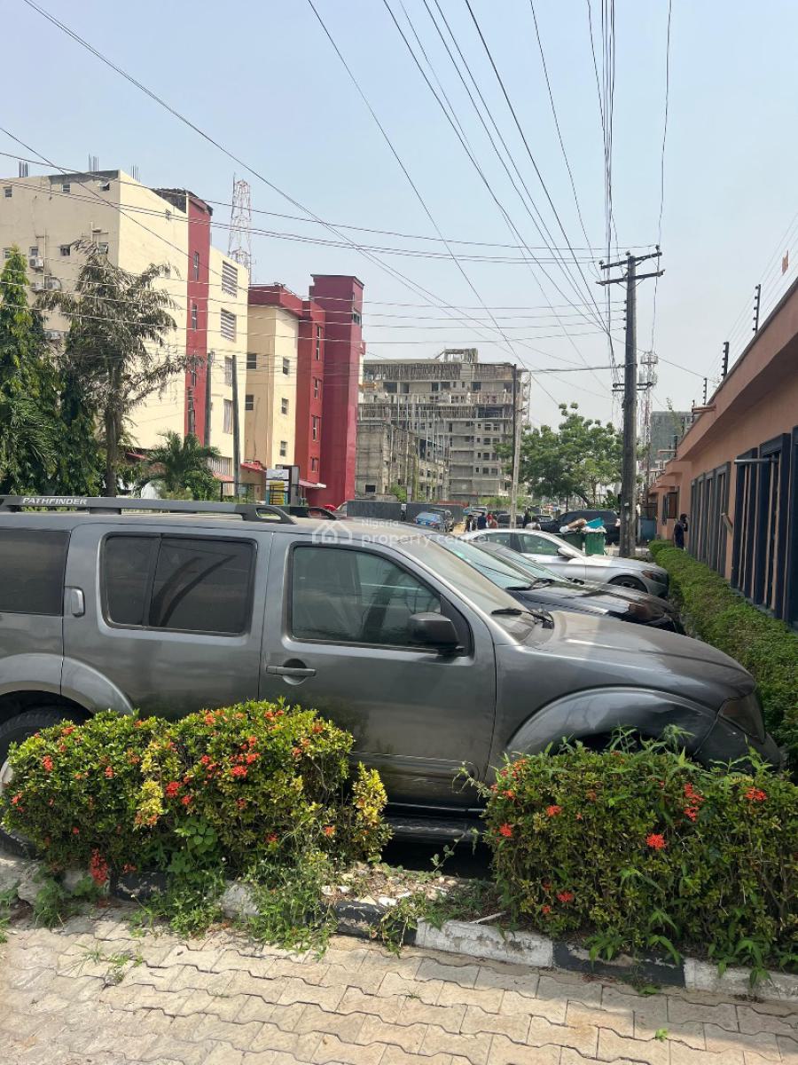 Standard and Fully Furnished 2bedroom Flat with Bq, Lekki Phase 1, Lekki, Lagos, Flat / Apartment for Rent