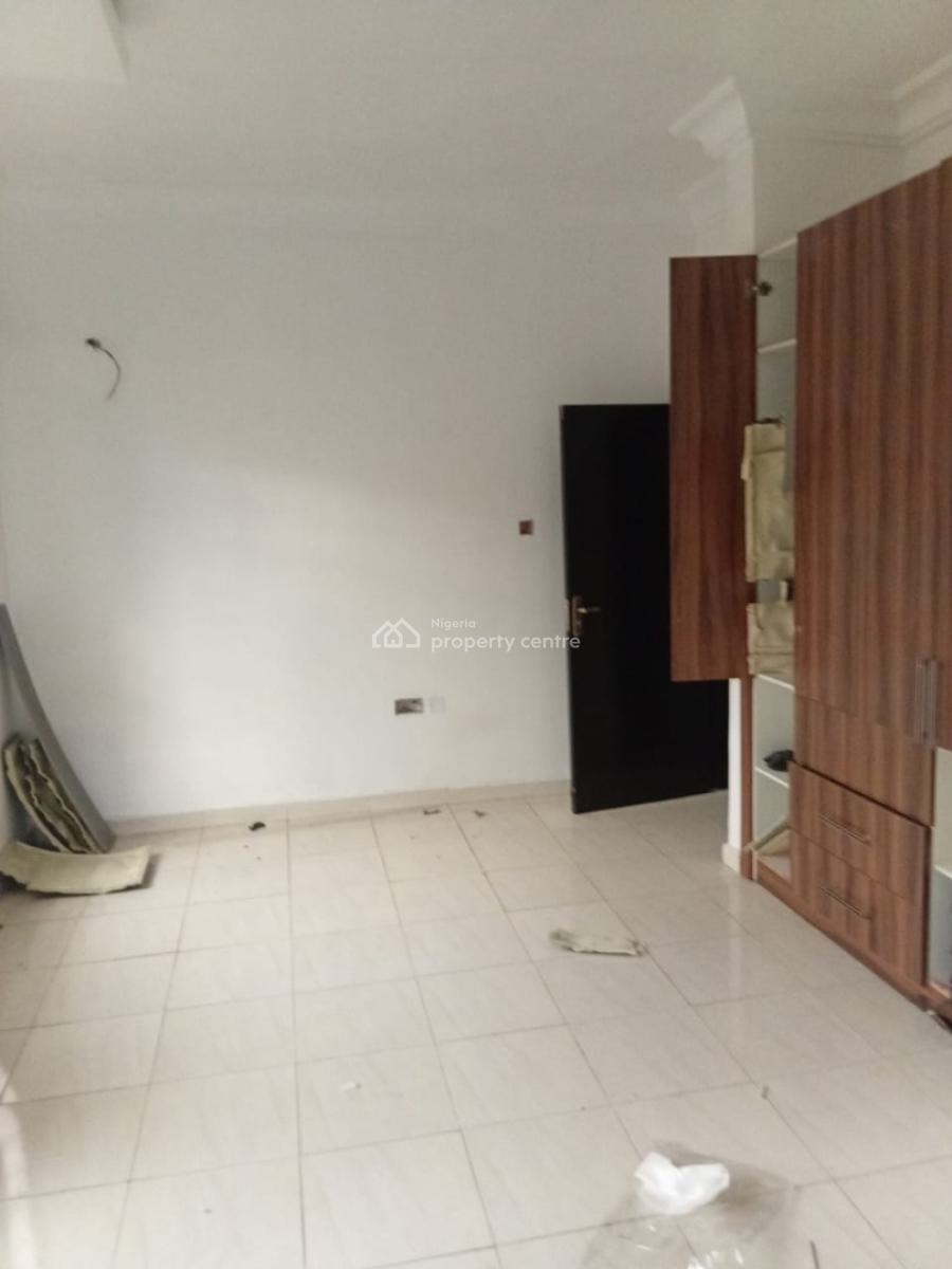 Fully Serviced Standard 2bedrooms Apartment in a Secured  Estate, Chevron Alternative, Lekki, Lagos, Flat / Apartment for Rent