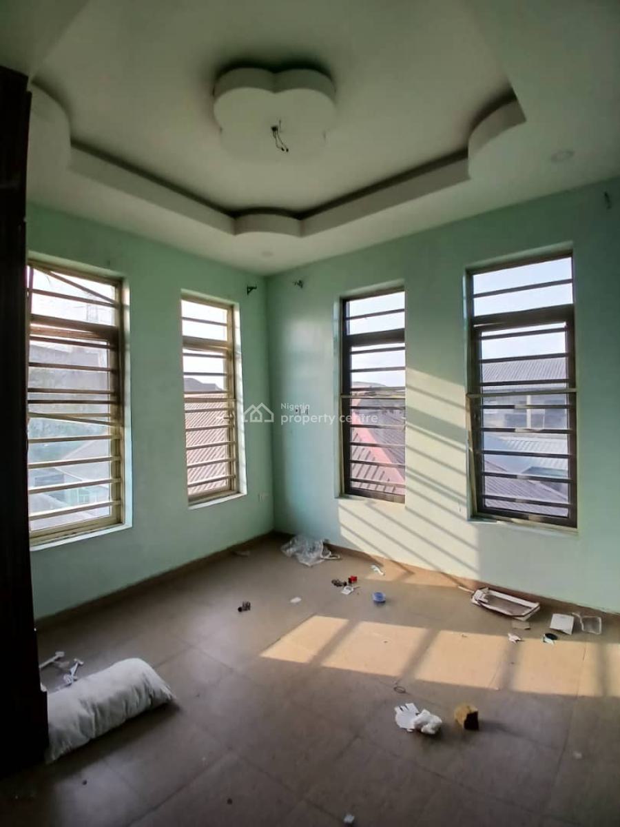 a Super Luxury 3bedroom Duplex Alone in The Compound, Greenville Estate, Badore, Ajah, Lagos, Detached Duplex for Rent
