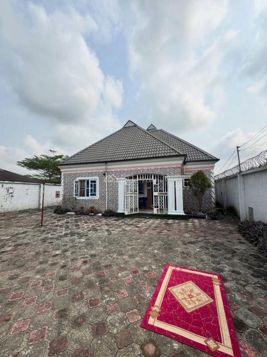 Three (3) Bedroom Bungalow with Office, Laundry, Rumuekini, Port Harcourt, Rivers, Detached Bungalow for Sale