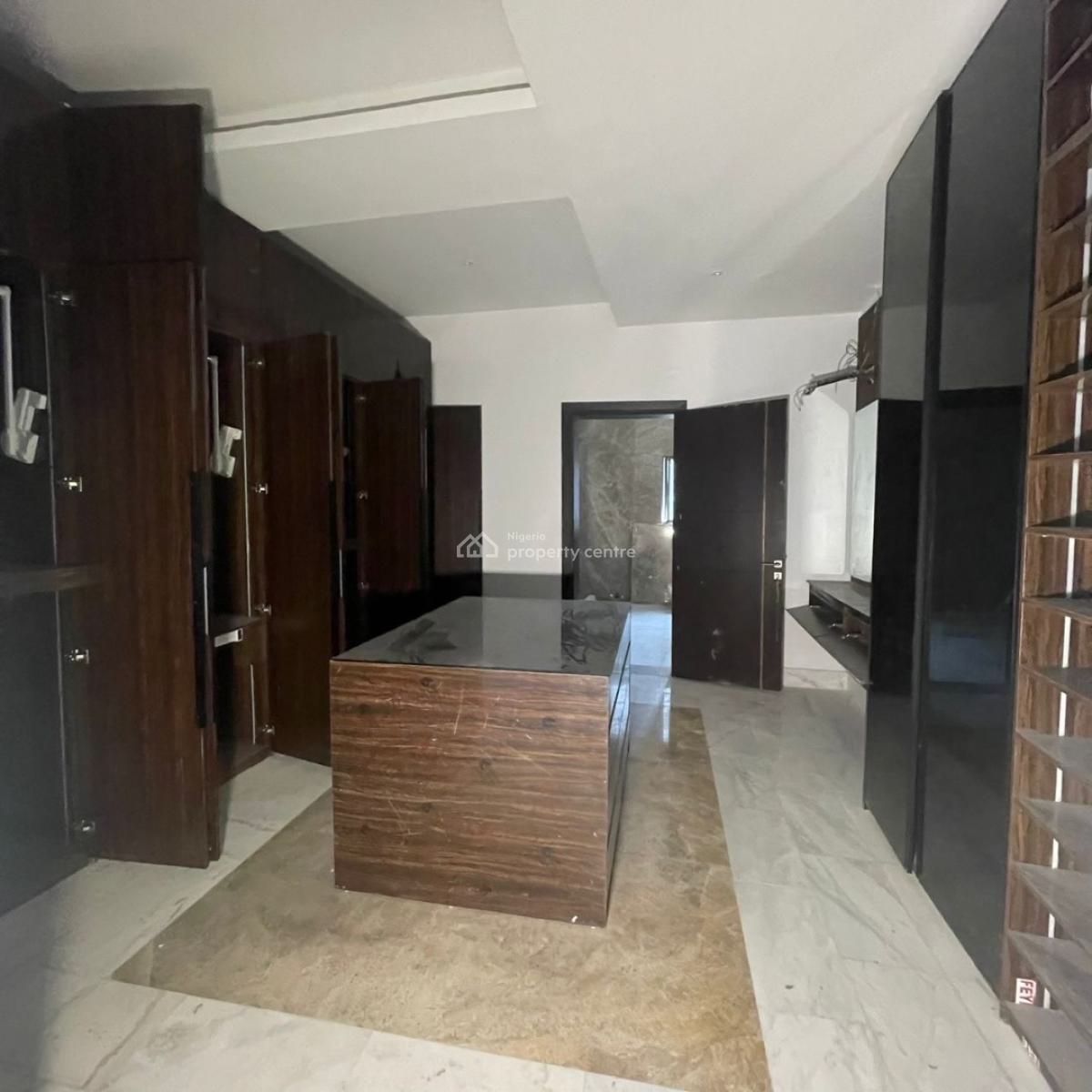 Breathtaking 7bedroom Fully Detached Duplex, Ikoyi, Lagos, Detached Duplex for Sale