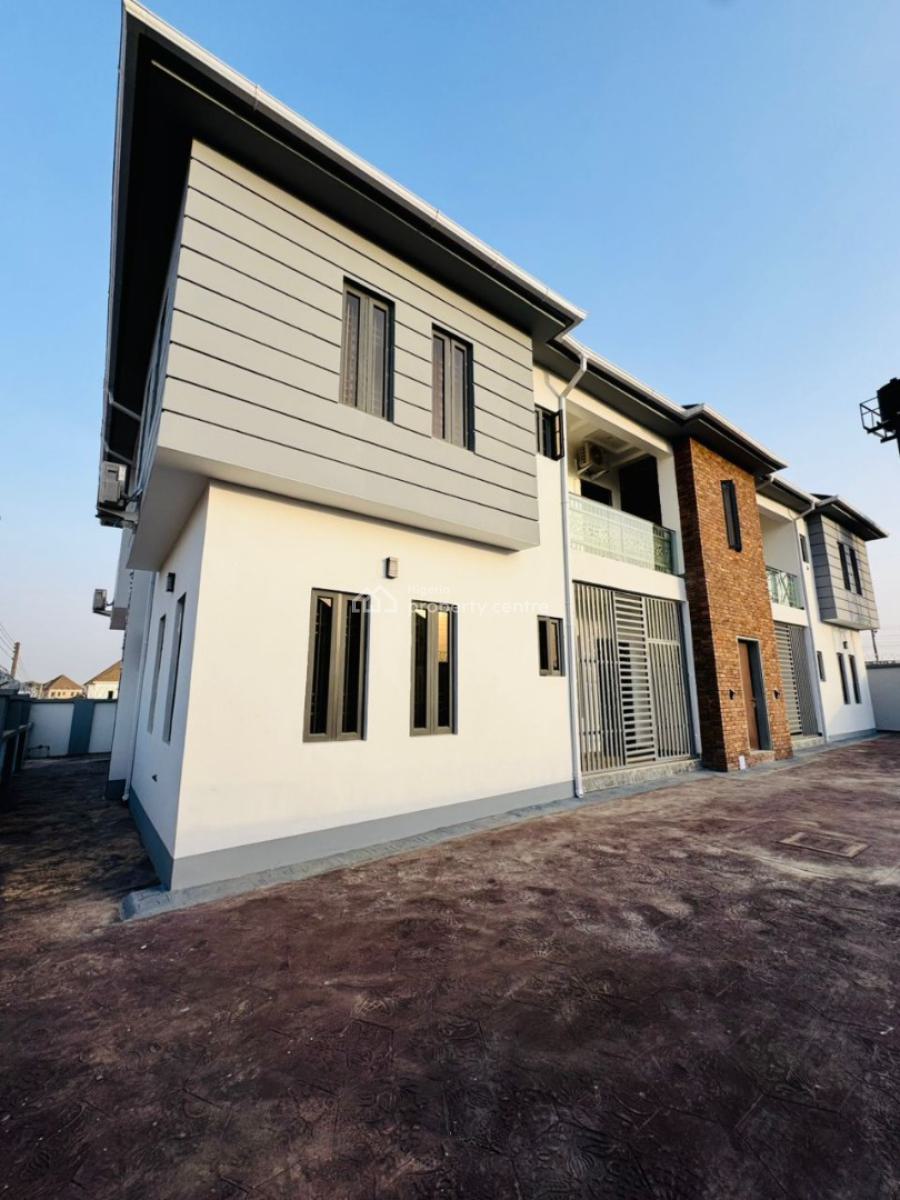 a Brand New Spacious 2-bedroom Flat, Nnpc Estate, Lifecamp Extension 2., Life Camp, Abuja, Flat / Apartment for Rent