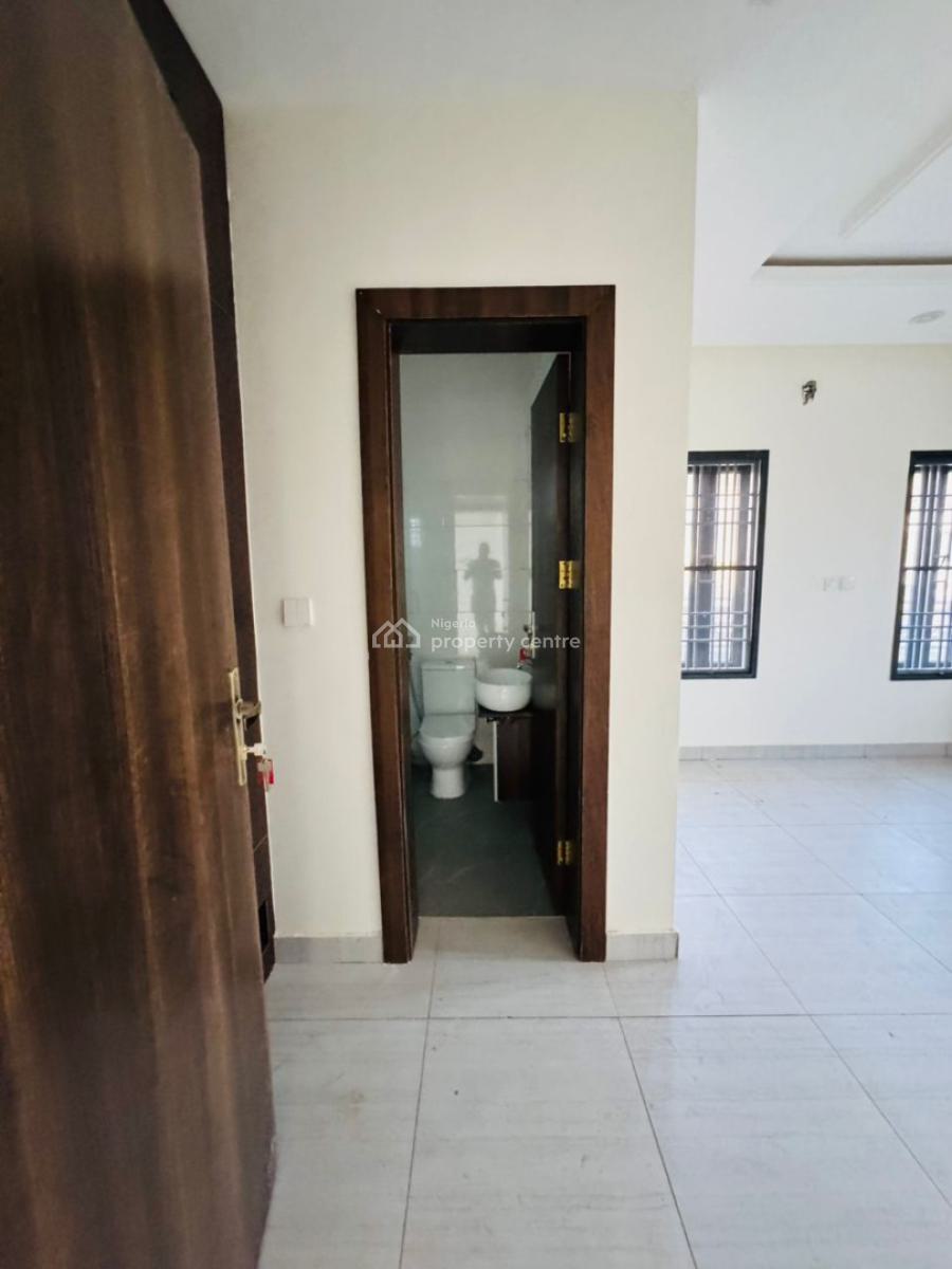 a Brand New Spacious 2-bedroom Flat, Nnpc Estate, Lifecamp Extension 2., Life Camp, Abuja, Flat / Apartment for Rent