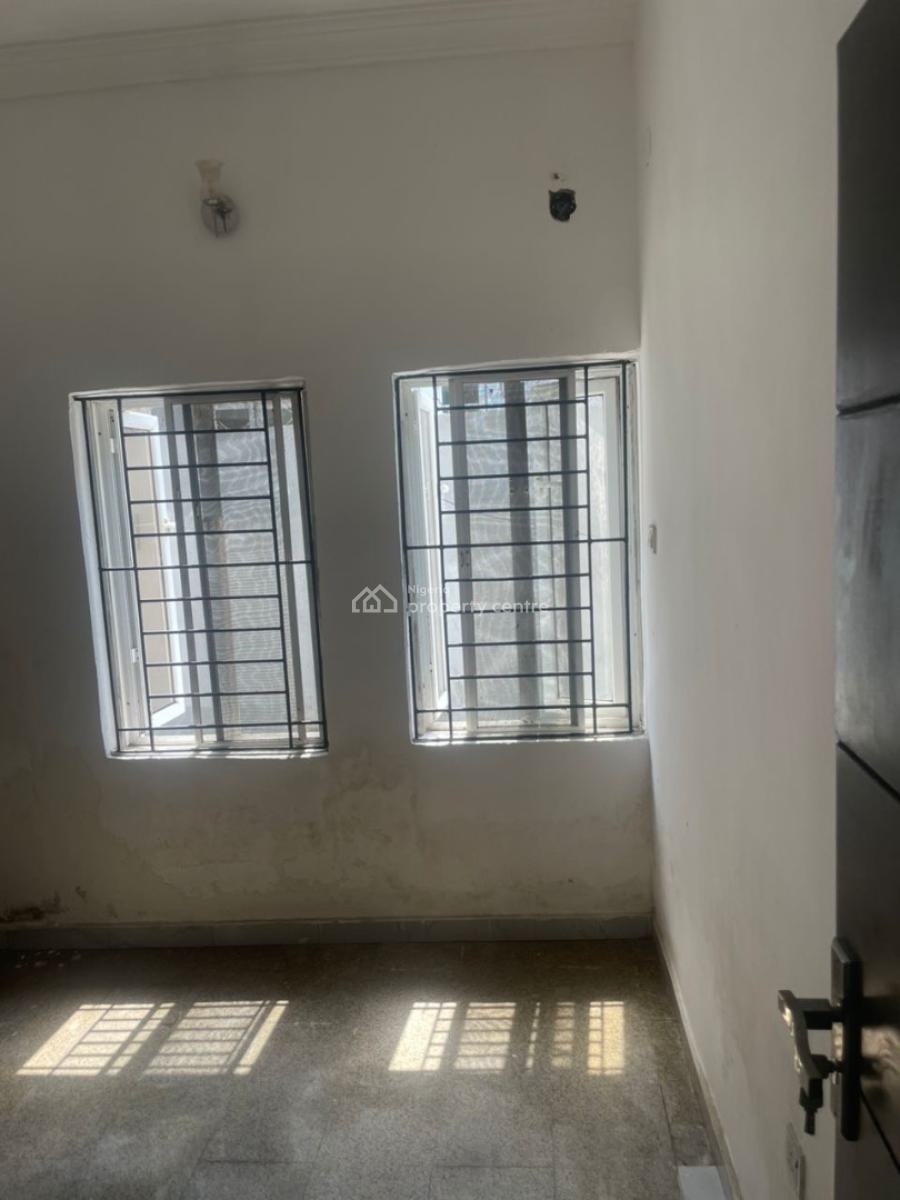 2 Bedroom Apartment, Ilasan Ikate Lekki Lagos, Ilasan, Lekki, Lagos, Flat / Apartment for Rent