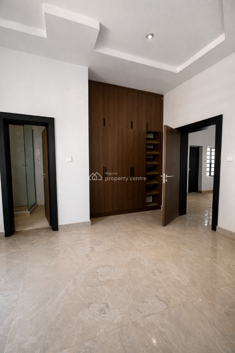 Luxury 3 Bedroom Flats with Bq & Two Living Rooms, Guzape Main, Guzape District, Abuja, Flat / Apartment for Sale