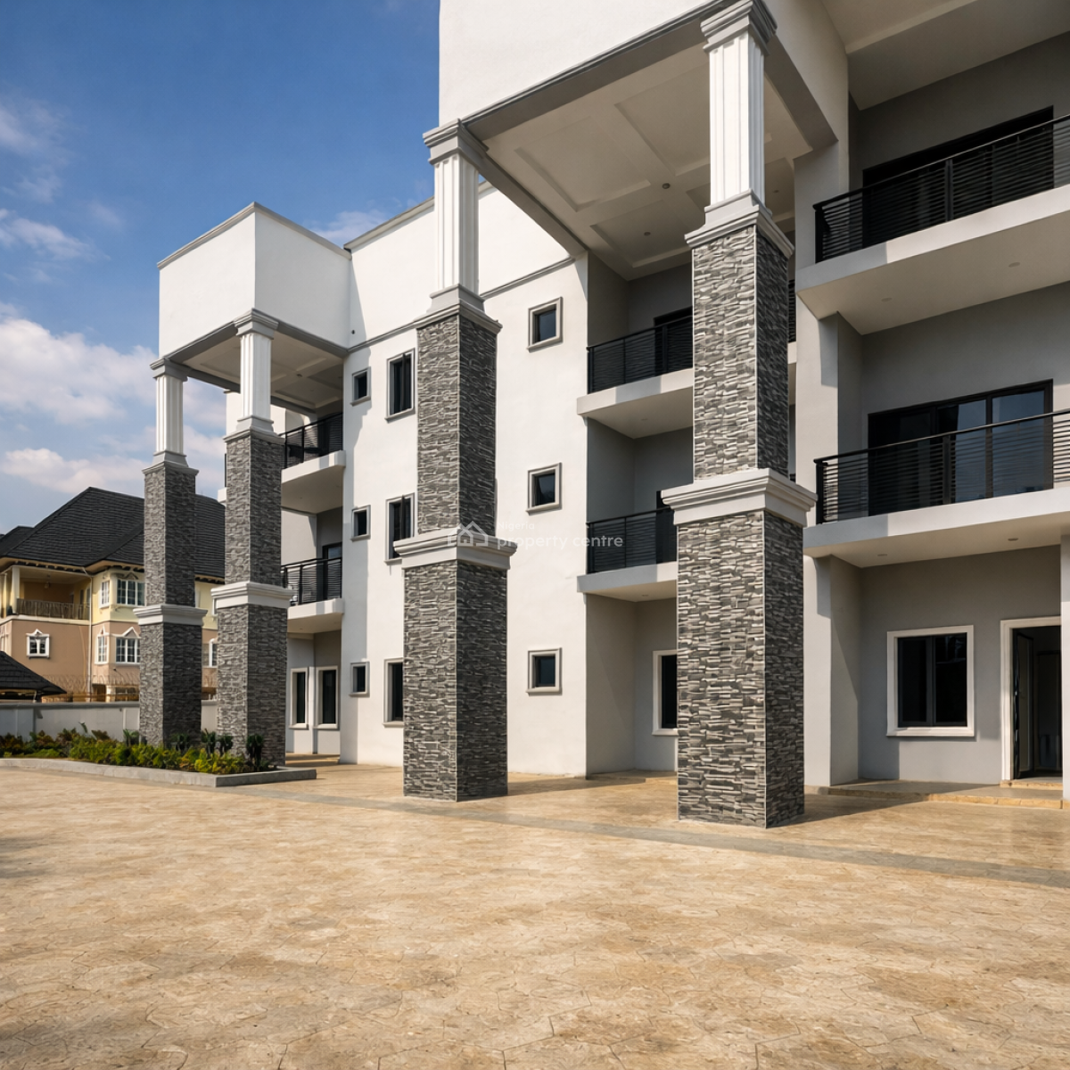 Luxury 3 Bedroom Flats with Bq & Two Living Rooms, Guzape Main, Guzape District, Abuja, Flat / Apartment for Sale