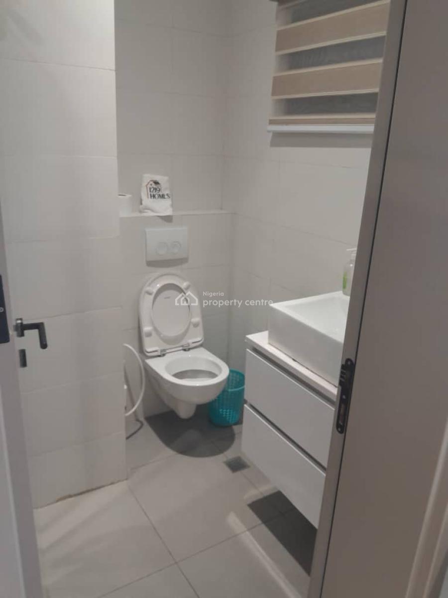 3 Bedroom Flat, Aromire, Adeniyi Jones, Ikeja, Lagos, Block of Flats for Sale