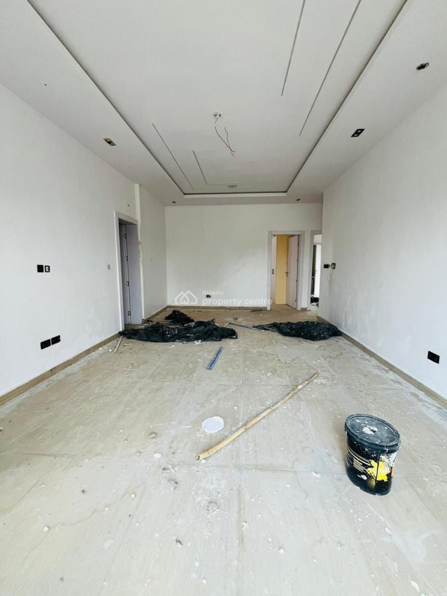 3 Bedroom Apartment with Bq Boasts an Elevator, Swimming Pool, and a Gym, Ikeja Gra, Ikeja, Lagos, Flat / Apartment for Sale