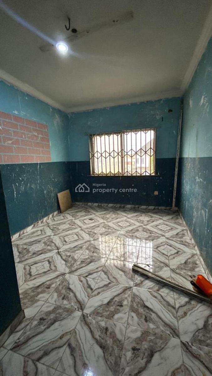 Renovated 3 Bedroom Flat, Off Ramat Crescent, Ogudu, Lagos, House for Rent