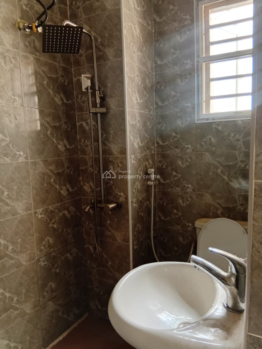 Well Finished 3 Bedroom Flat with Guest Toilet, Wuye, Abuja, Flat / Apartment for Rent