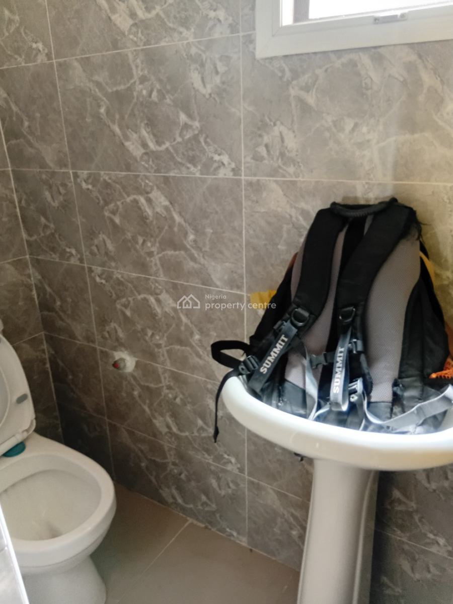 Well Finished 3 Bedroom Flat with Guest Toilet, Wuye, Abuja, Flat / Apartment for Rent