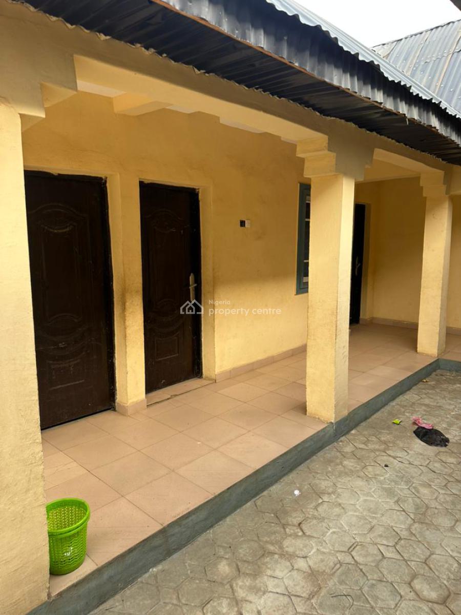 a School Building Consist of 8-classrooms and Administrative Office, Behind Alagbado Specialist Hospital, Ajegunle Community, Ilorin., Ilorin West, Kwara, School for Sale