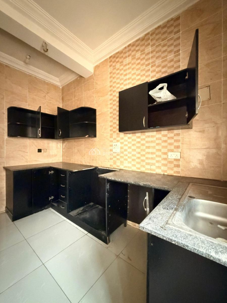 Lovely 2 Bedroom Flat on The First Floor, Mabushi, Abuja, Flat / Apartment for Rent