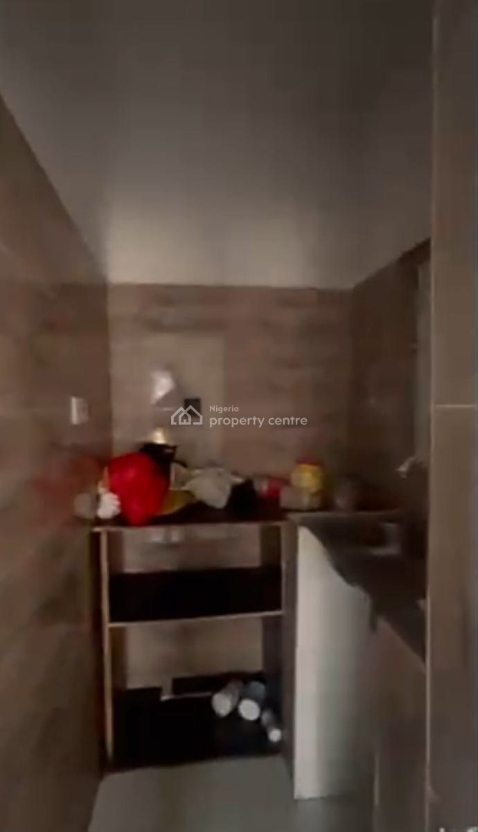 Newly Built and Spacious Room Selfcon { Video}, Orchid Road, Lekki, Lagos, Self Contain (single Rooms) for Rent