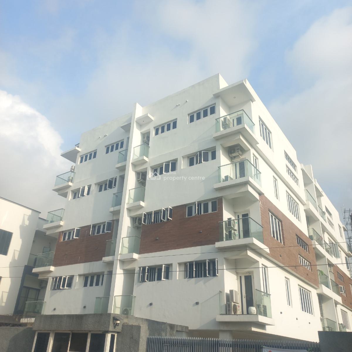 Distress 2 Bedroom Apartment, Ikate, Lekki, Lagos, Flat / Apartment for Sale