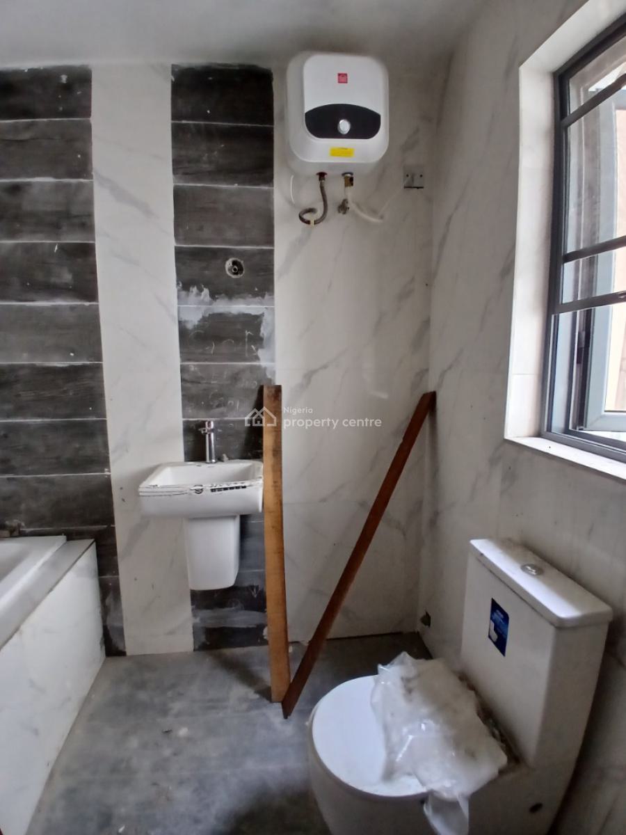 New and Serviced with 24/7 Power Supply 4 Bedroom En-suite Townhouse W, Ikate Elegushi, Lekki, Lagos, House for Sale