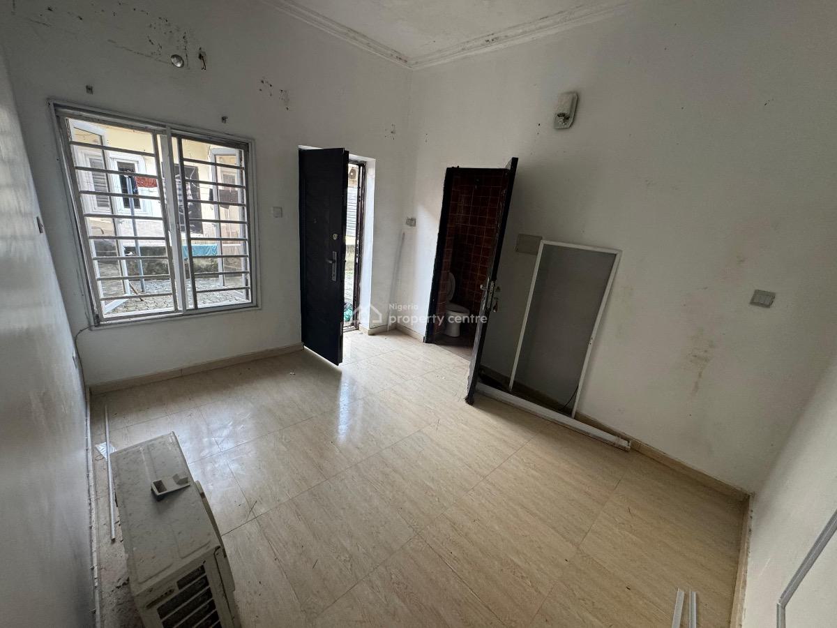a Spacious Room Bq with Private Space with No Kitchen, Off Eko Hotel Via The Coastal Road, Ikate, Lekki, Lagos, Self Contain (single Rooms) for Rent