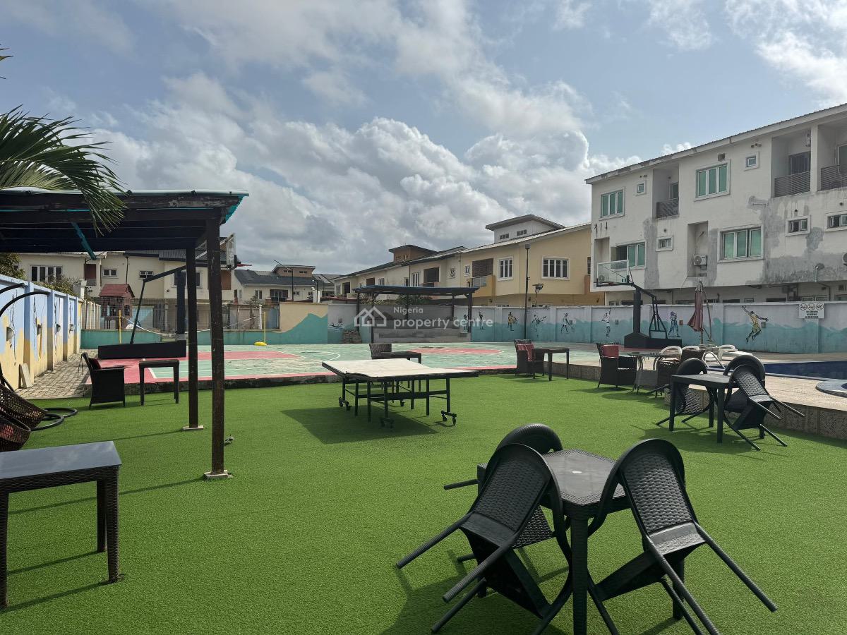 a Spacious Room Bq with Private Space with No Kitchen, Off Eko Hotel Via The Coastal Road, Ikate, Lekki, Lagos, Self Contain (single Rooms) for Rent