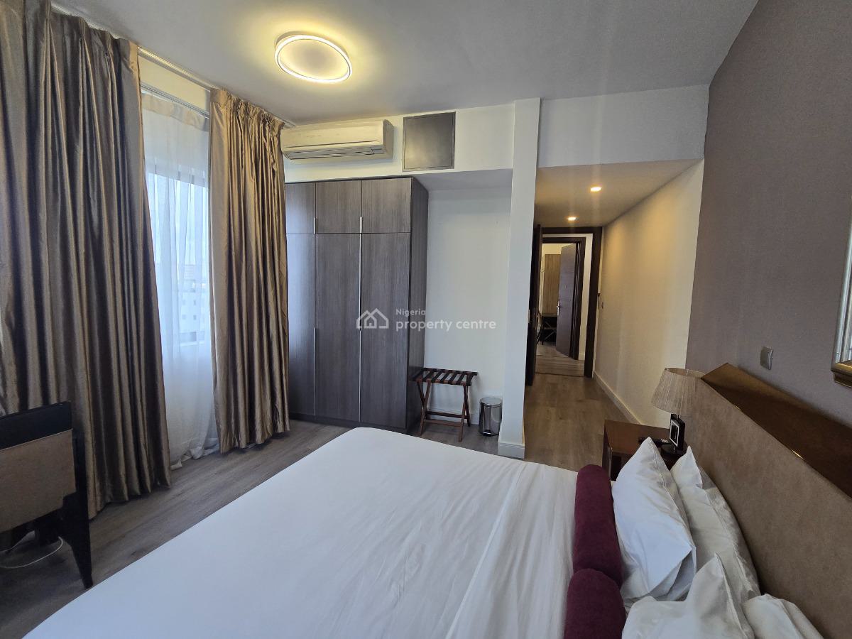 Fully Furnished & Serviced Two (2) Bedroom Flat with Elevator & Gym, Victoria Island (vi), Lagos, Flat / Apartment for Sale