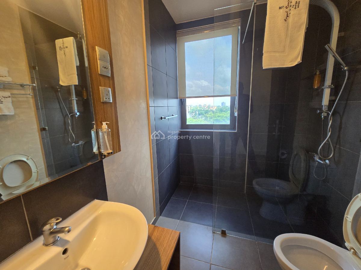 Fully Furnished & Serviced Two (2) Bedroom Flat with Elevator & Gym, Victoria Island (vi), Lagos, Flat / Apartment for Sale