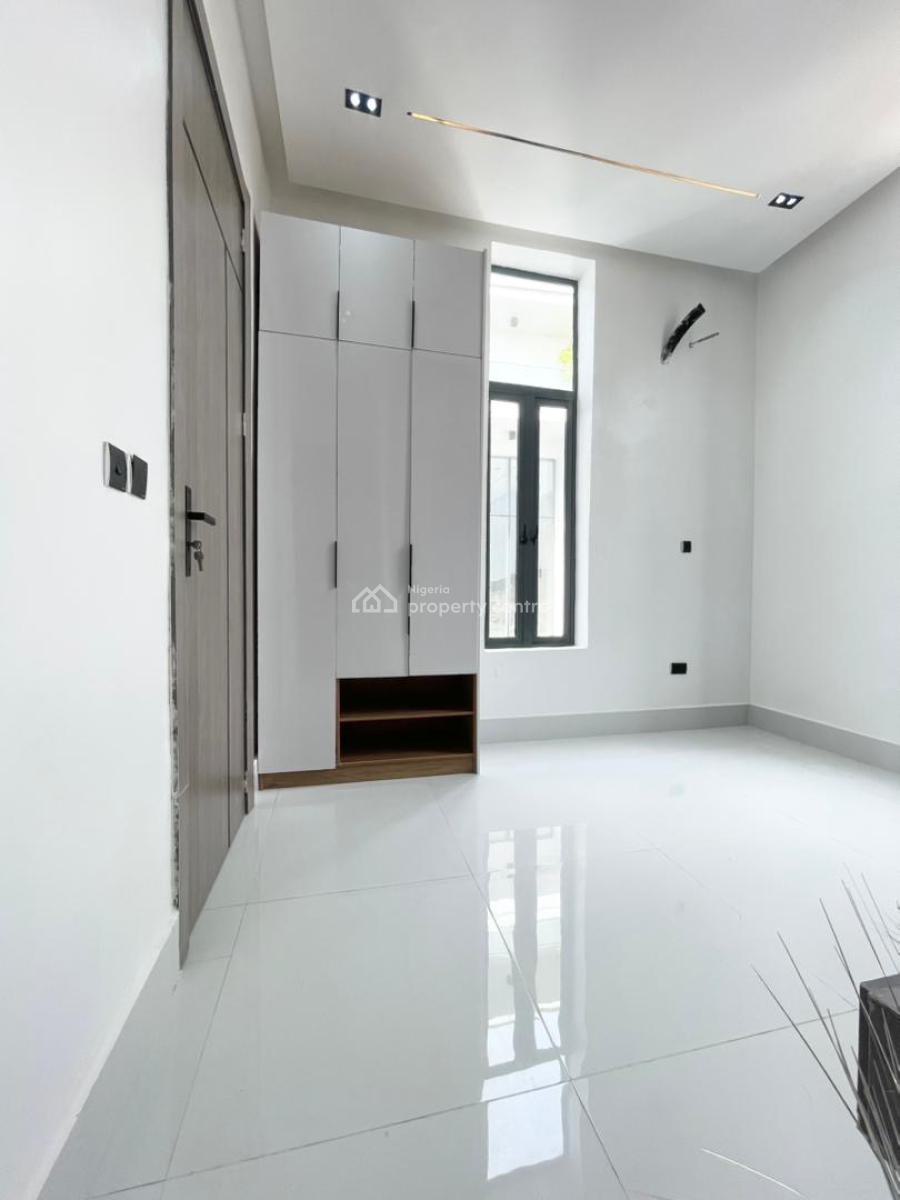 Spacious Luxury 5bedroom Fully Detached Duplex in a Secure Estate, Chevron, Lekki, Lagos, Detached Duplex for Sale