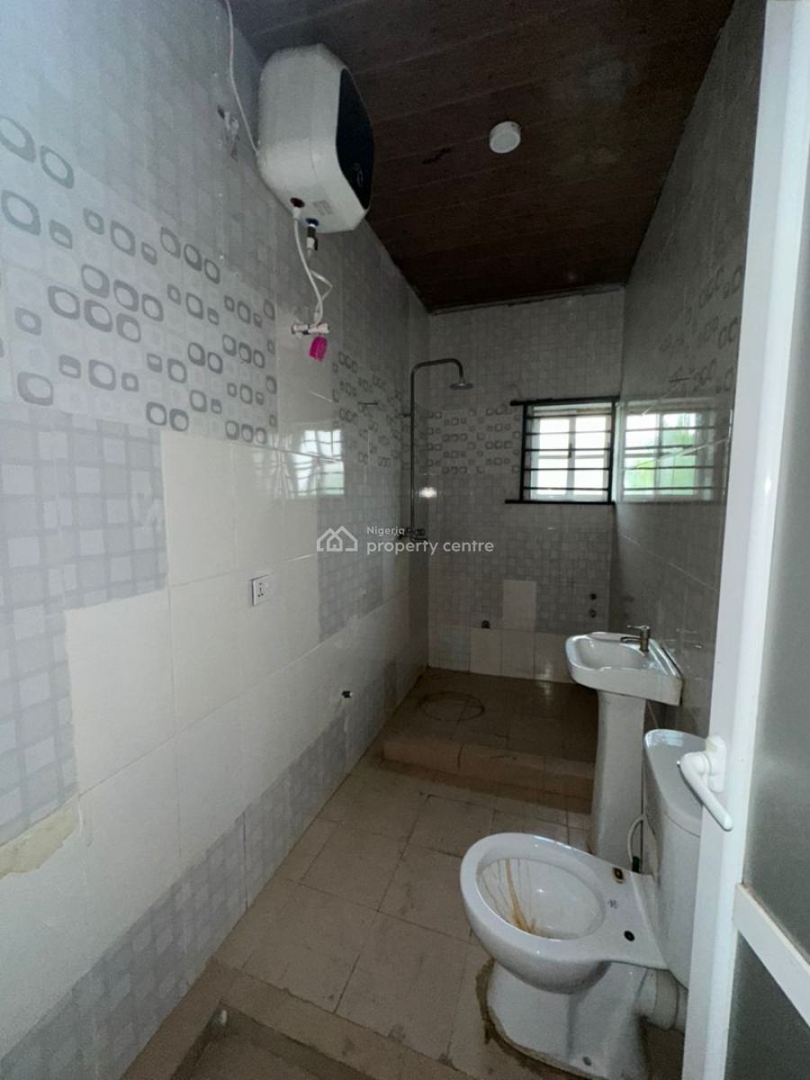 Very Spacious 2 Bedroom Apartment, Ogombo, Ajah, Lagos, Flat / Apartment for Rent
