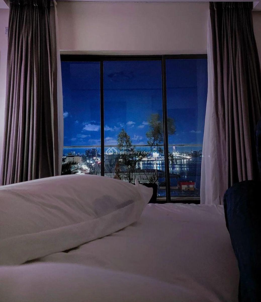 Luxurious 2 Bedroom Apartment, Lekki Phase 1, Lekki, Lagos, Flat / Apartment Short Let