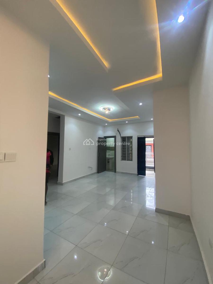 Standard Two Bedroom Apartment Upstairs, Green View Estate Ogombo, Ajah, Lagos, Flat / Apartment for Rent