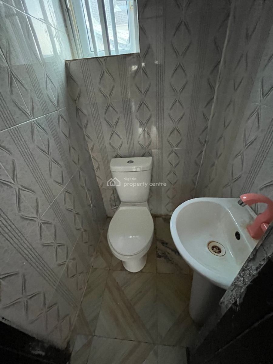 2 Bedroom Apartment, Treasure Estate., Sangotedo, Ajah, Lagos, Flat / Apartment for Rent