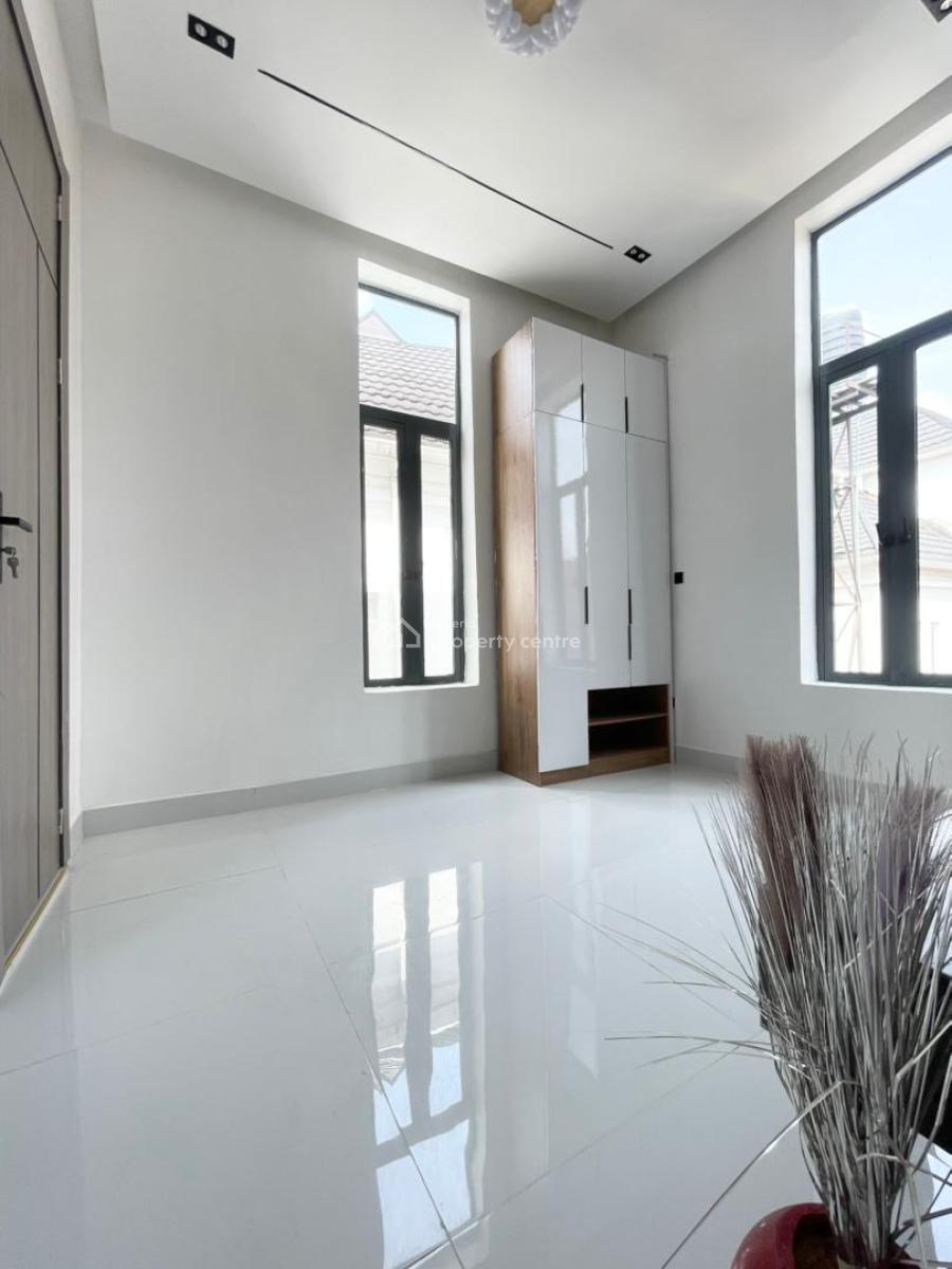 Exclusive 5bedroom Fully Detached Duplex with Gym, Pool,& Bq, Chevron, Lekki, Lagos, Detached Duplex for Sale