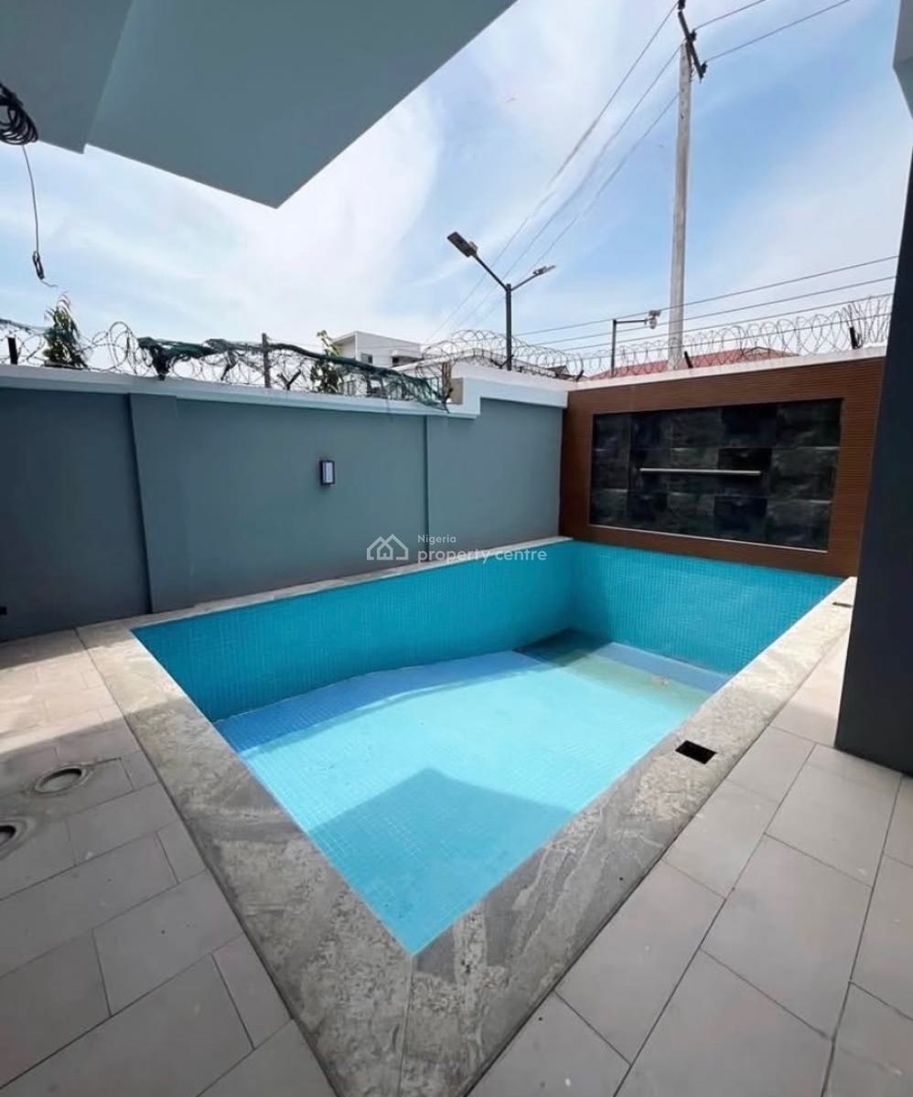 Beautiful 2 Bedroom Apartment with Swimming Pool, Lekki Phase 1, Lekki, Lagos, Flat / Apartment for Rent