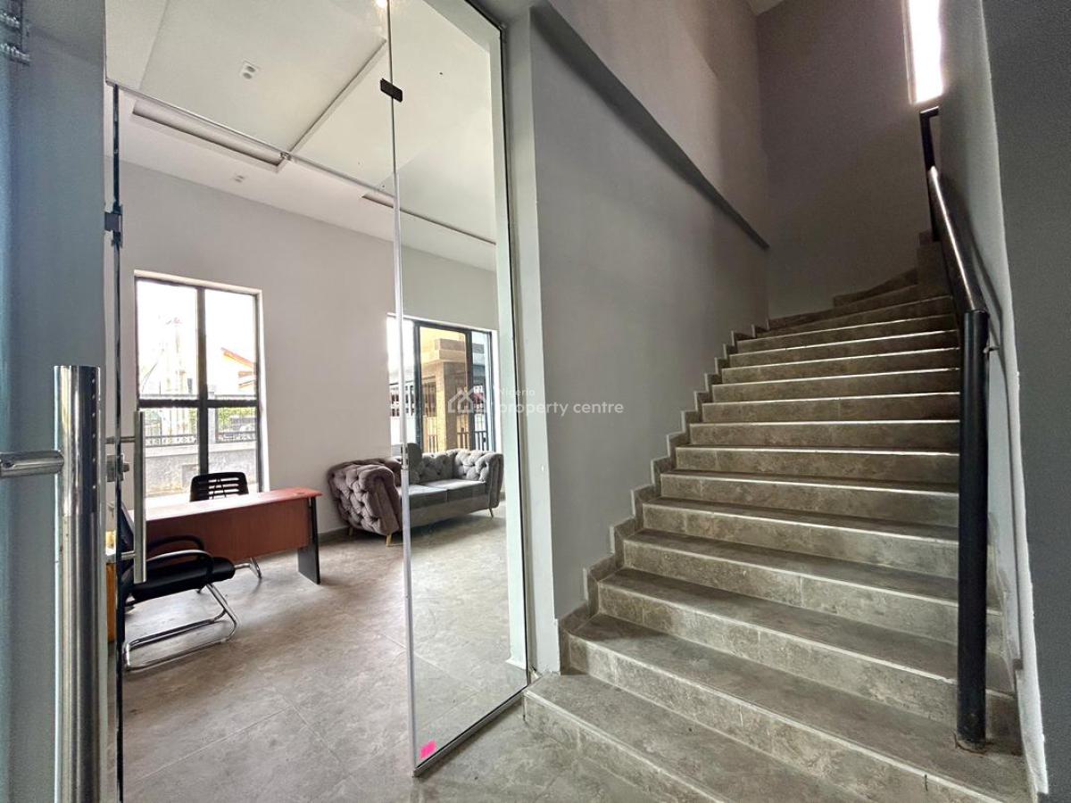 Brand  New 1 Bedroom Apartment, Lekki Phase 1, Lekki, Lagos, Mini Flat (room and Parlour) for Sale