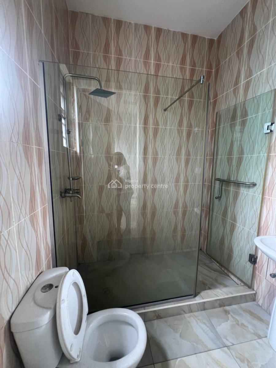 Brief  Shared Apartment @ Alexander Garden Oral Extension Estate, Alexander Garden Oral Extension Estate, Ikota, Lekki, Lagos, Self Contain (single Rooms) for Rent