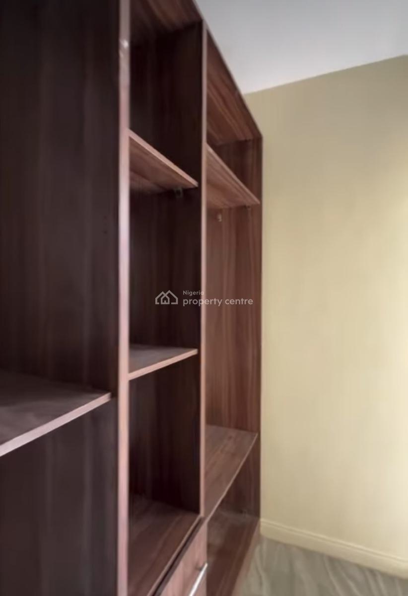 Well-finished and Serviced 4 Bedroom En-suite Townhouse with an Enclos, Lekki Phase 1, Lekki, Lagos, Terraced Duplex for Sale