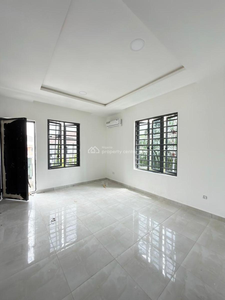 Luxury Built 3 Bedroom Apartment, Lekki, Lekki Phase 1, Lekki, Lagos, Flat / Apartment for Rent