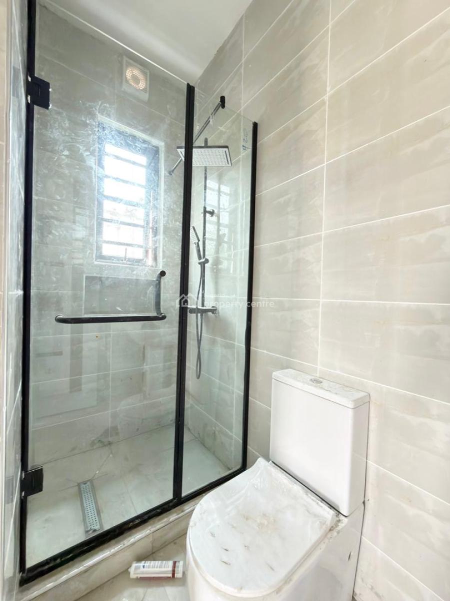 Luxury Built 3 Bedroom Apartment, Lekki, Lekki Phase 1, Lekki, Lagos, Flat / Apartment for Rent