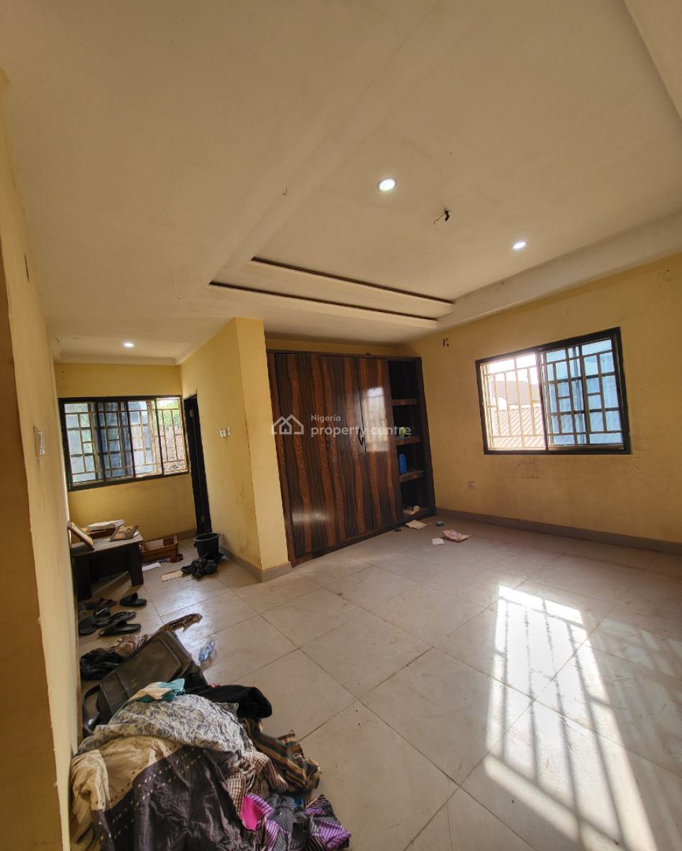 Luxurious Massive 3 Bedroom Flat, By Grand Pela Hotel, Durumi, Abuja, Flat / Apartment for Rent