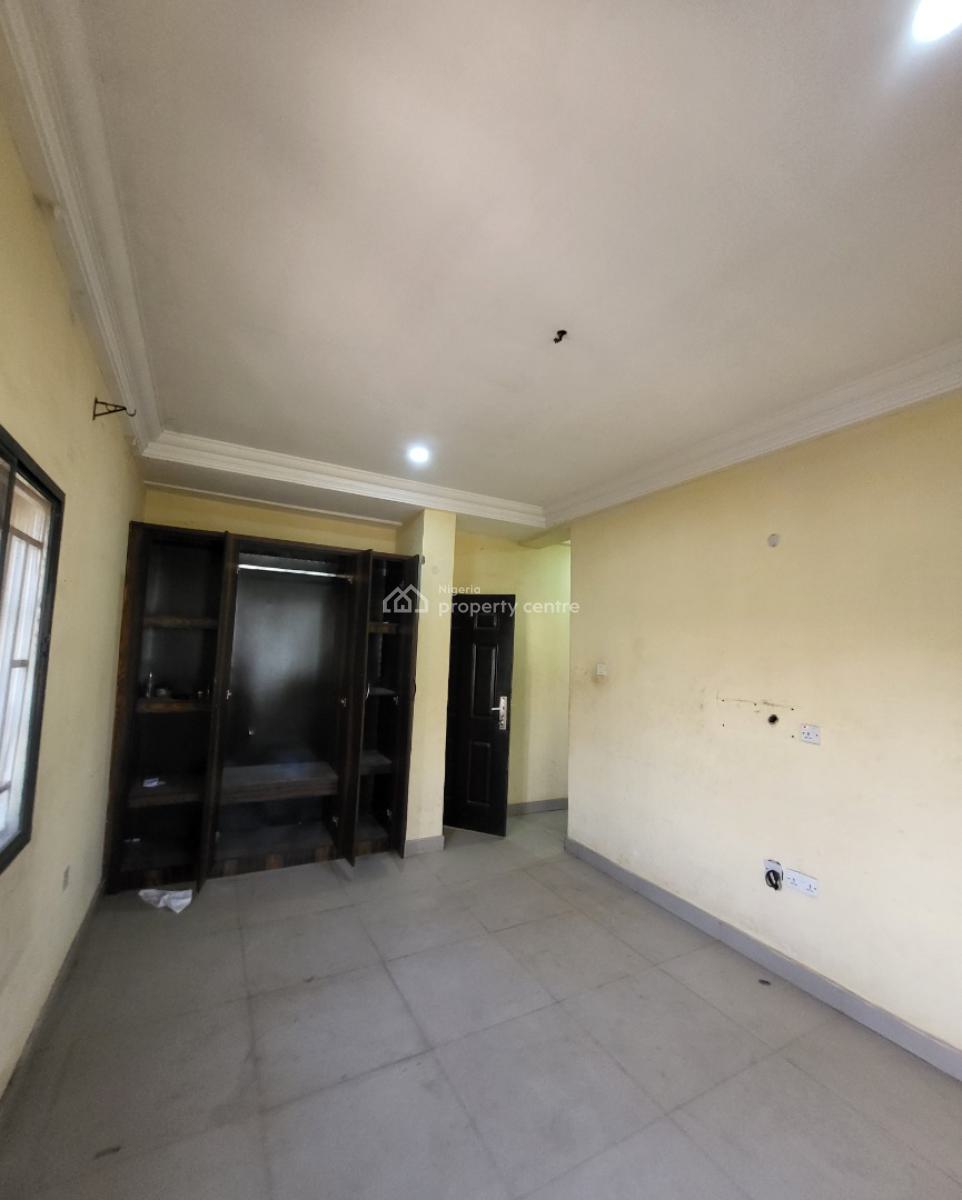 Luxurious Massive 3 Bedroom Flat, By Grand Pela Hotel, Durumi, Abuja, Flat / Apartment for Rent