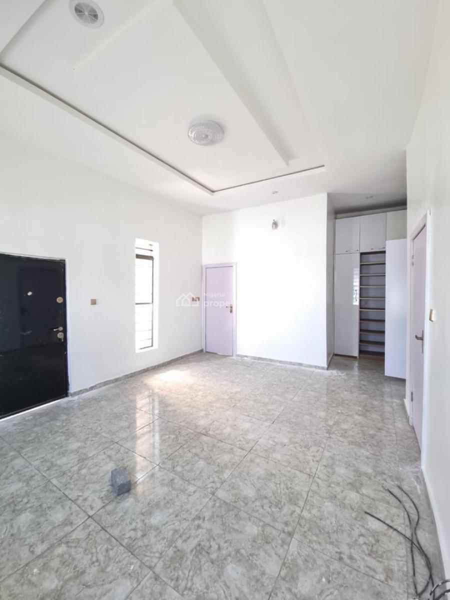 Shared Apartment at Harrys Mini Court Royal Pine 1 Estate Orchid, Harry’s Mini Court Royal Pine 1 Estate Orchid, Lekki, Lagos, Self Contain (single Rooms) for Rent