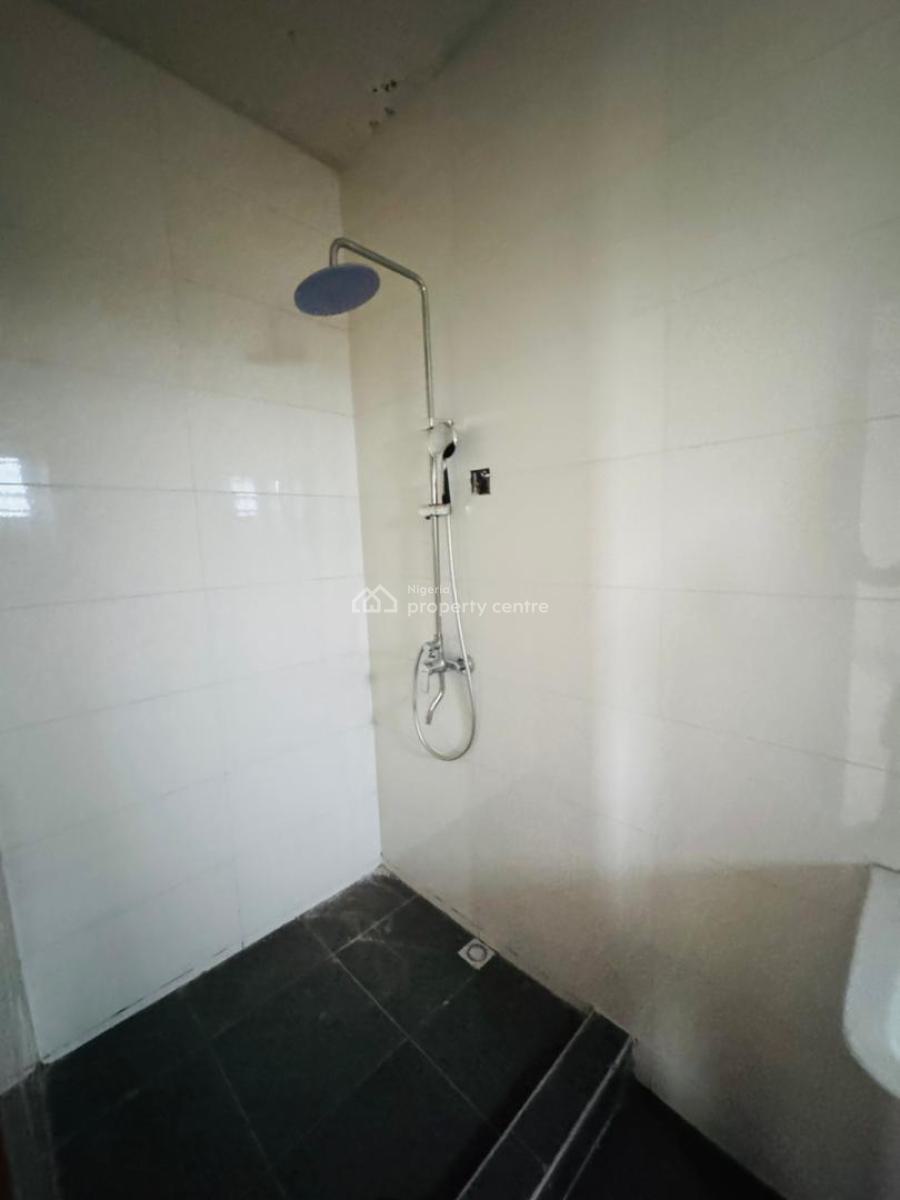 Uniquely Styled 4 Bedroom Semi Detached Duplex with Bq, Gra Phase 1, Magodo, Lagos, Semi-detached Duplex for Sale